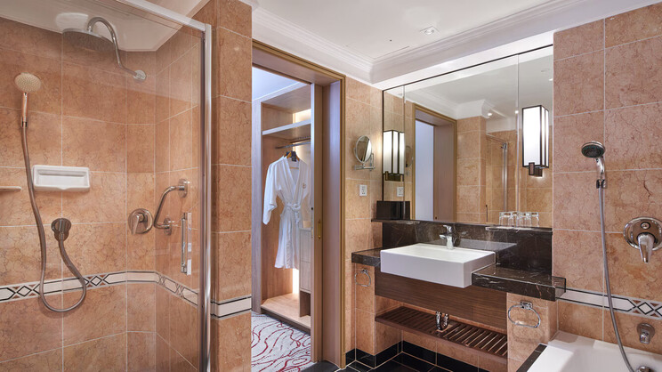 Sheraton Saigon Hotel and Towers